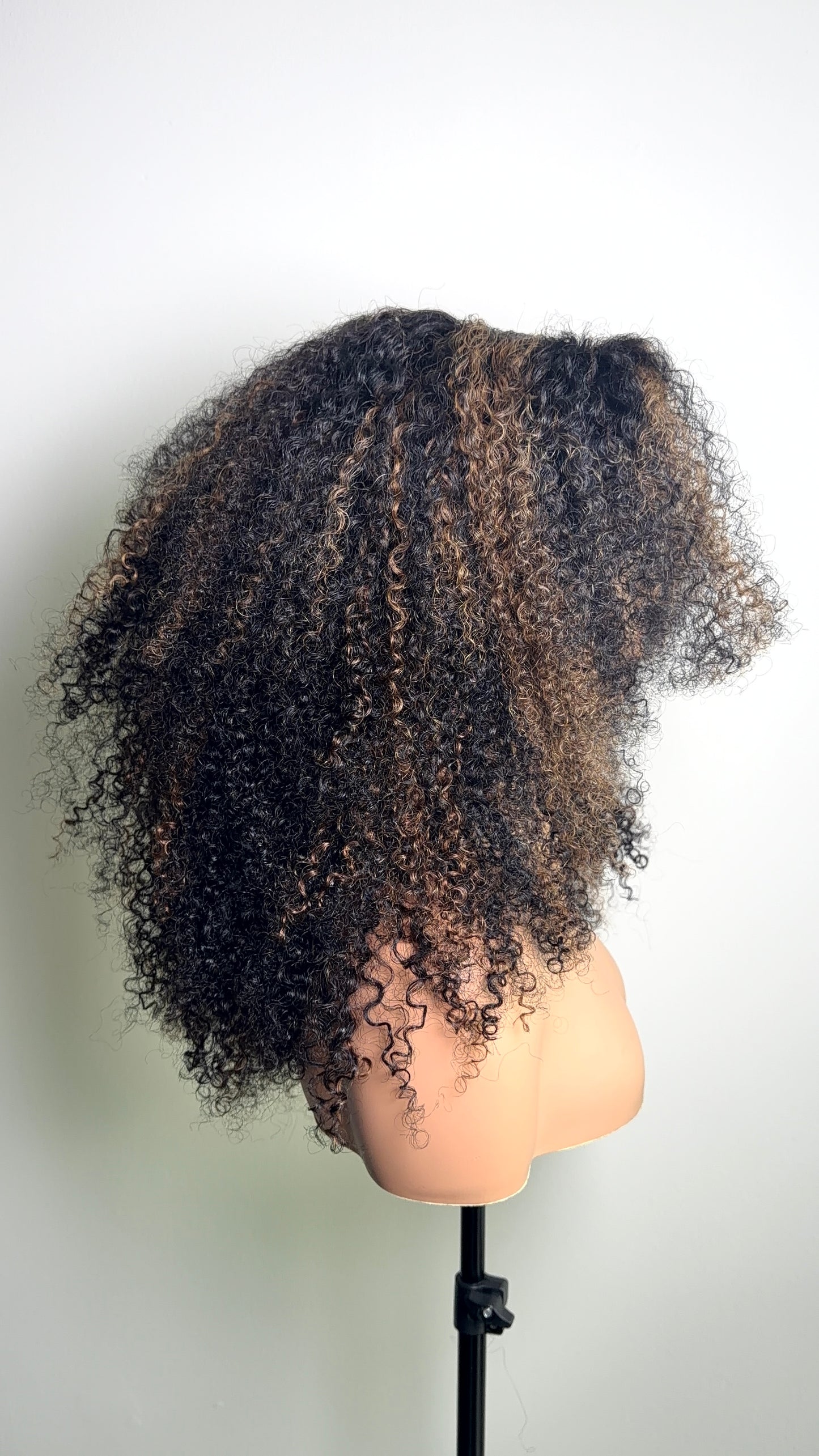 Curlyhead Bae
